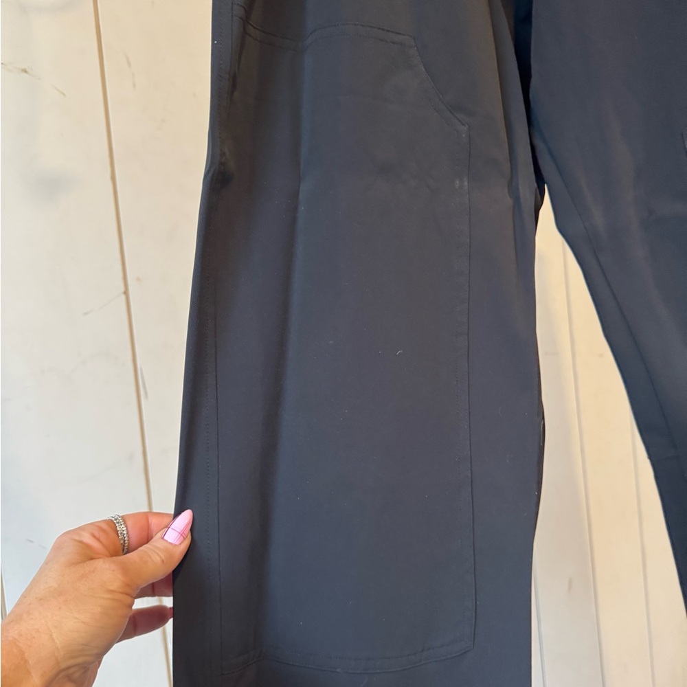 ALO Yoga Women's Black Trousers - Picture 3 of 5